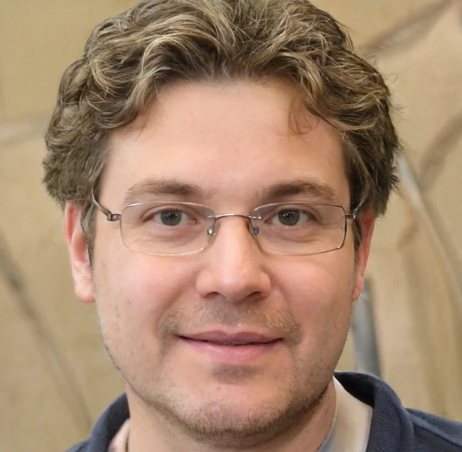 Dylan Lewis - Non GamStop Casino Expert